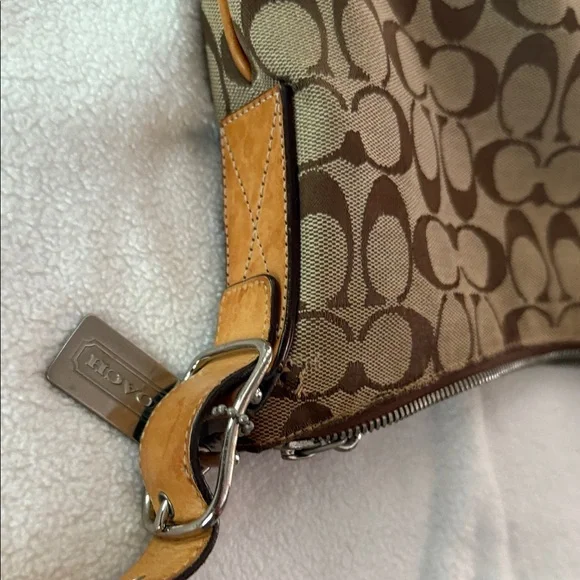 Coach Signature Brown and Tan Shoulder Bag - Picture 7 of 7